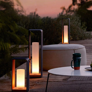 Venkovní Černá Moderní Zahradní Stojací Lampa | Dekorativní Solární LED Design