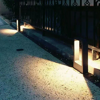 Venkovní Zahradní Lampa | Moderní Černá LED Design