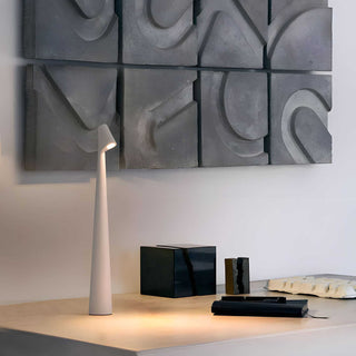 Vnitřní Dekorativní Stolní Lampa | Moderní LED Design