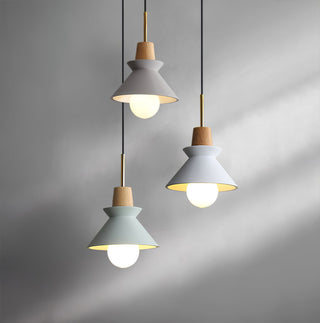 Vnitřní Závěsné Svítidlo | Rozšířený Kuželový Design