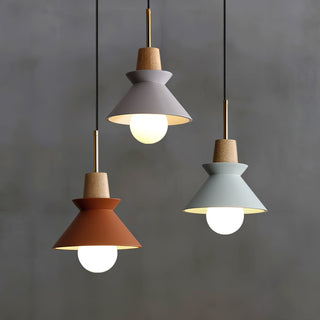 Vnitřní Závěsné Svítidlo | Rozšířený Kuželový Design