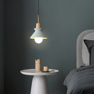 Vnitřní Závěsné Svítidlo | Rozšířený Kuželový Design