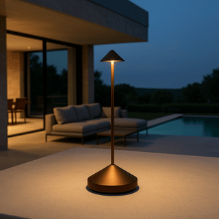 Vnitřní Dekorativní Stolní Lampa | Minimalistické Kuželové LED Světlo