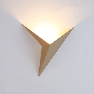 Vnitřní moderní LED nástěnné světlo | Minimalistický trojúhelníkový design