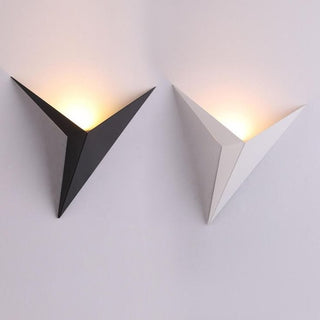 Vnitřní moderní LED nástěnné světlo | Minimalistický trojúhelníkový design