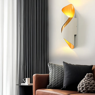 Venkovní a Vnitřní Nástěnné Svítidlo | Moderní Šroubovitá LED Lampa