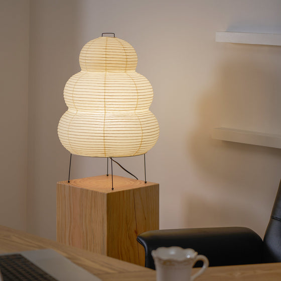 Lampadaire salon décoratif, design moderne pour intérieur