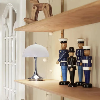 Vnitřní moderní stolní lampa | Bezdrátové LED provedení