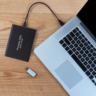 External portable fast SSD hard drive