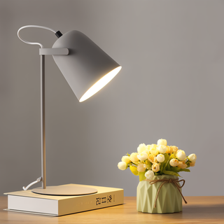 Adjustable LED Desk Lamp – Detail