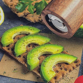 Mlýnky na sůl a pepř dřevěné moderní do kuchyně