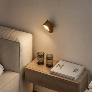 Minimalistyczne regulowane kinkietowe oświetlenie LED