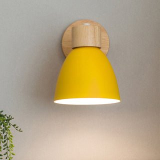 Regulowana lampa ścienna do czytania