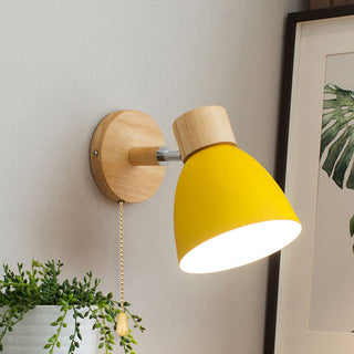 Regulowana lampa ścienna do czytania