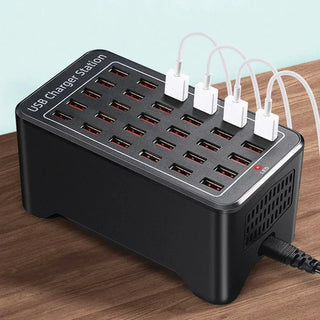 Szybka nowoczesna stacja ładująca z USB