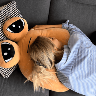 Pluszowa poduszka emoji miękka urocza dekoracyjna