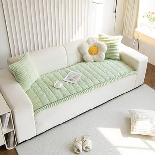 Plisowany nowoczesny dekoracyjny pokrowiec na sofę