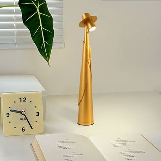 Stolní lampa moderní gentleman styl
