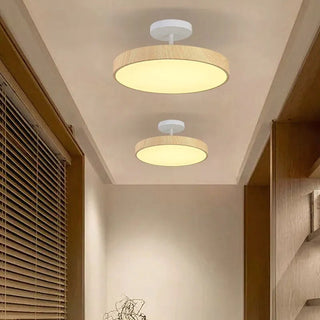 Nowoczesne minimalistyczne oświetlenie sufitowe LED