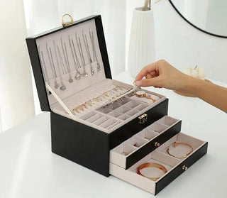 Multi-layer modern jewelry box for women